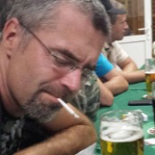 on se jenom dělal, že je ožralý :-)